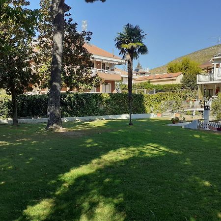 La Bouganville Formia Buitenkant foto