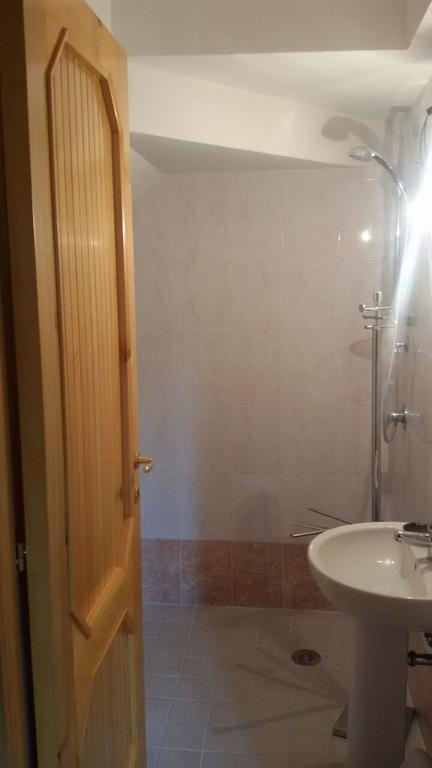 La Bouganville Formia Buitenkant foto